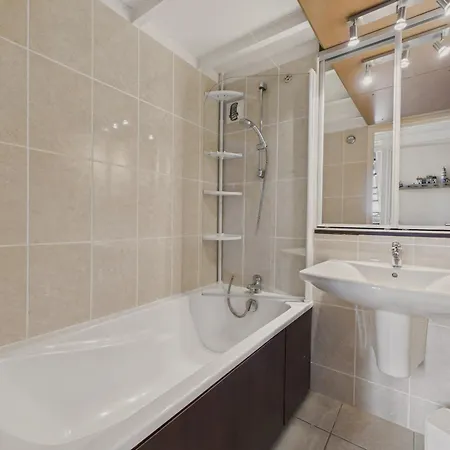 아파트 Balcon Vue Acces Direct Et Piscine