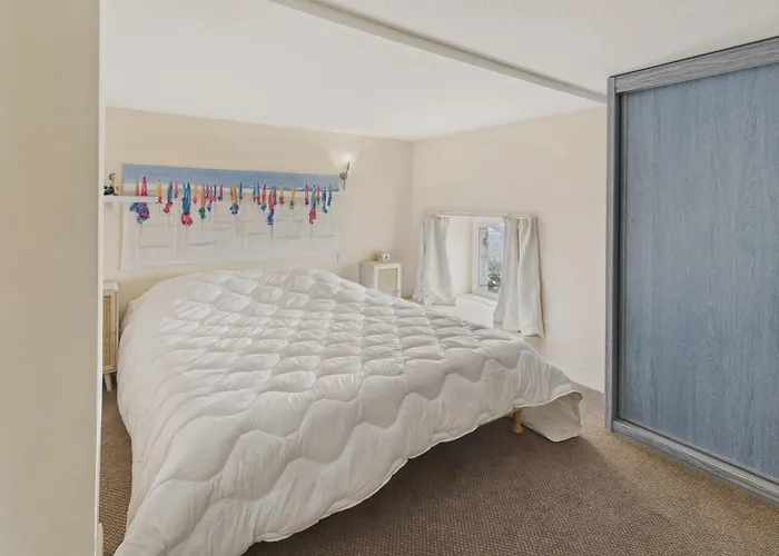 Balcon Vue Acces Direct Et Piscine Le Croisic